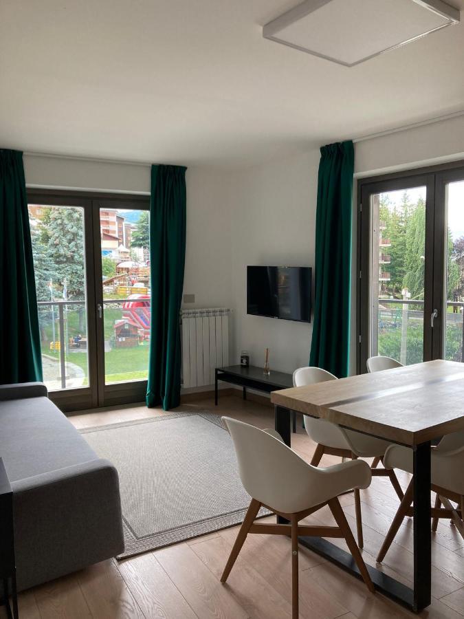 Ferienwohnung Residenza Du Parc Oulx Exterior foto